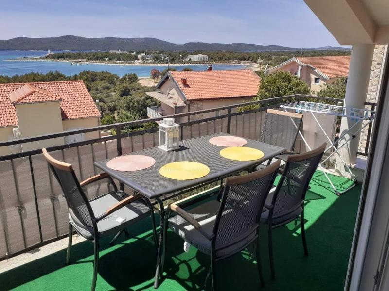 Apartments Gveric Šibenik Eksteriør bilde