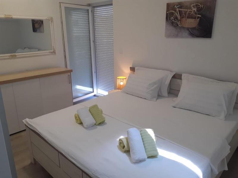 Apartments Gveric Šibenik Eksteriør bilde